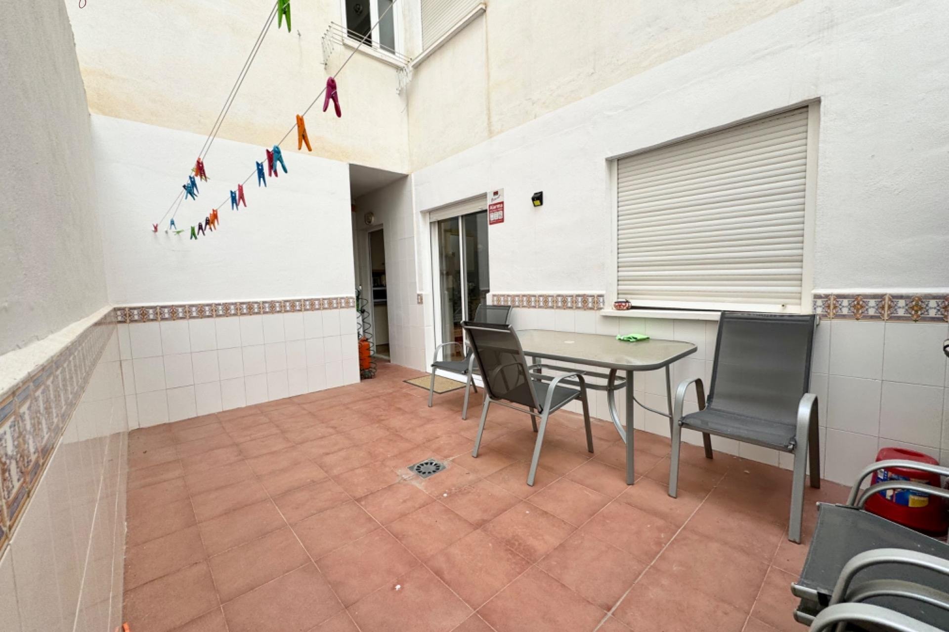 Resale - Apartment - Torrevieja - Playa del cura