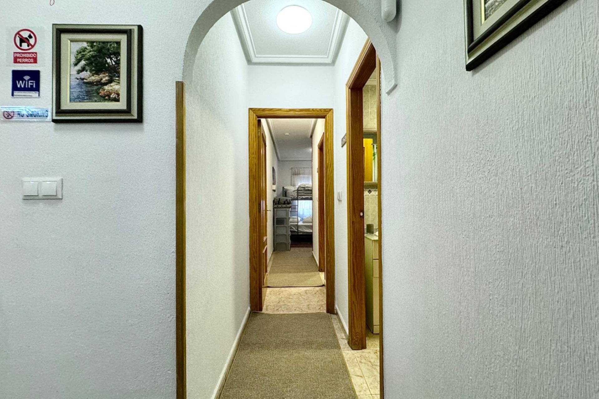 Resale - Apartment - Torrevieja - Playa del cura