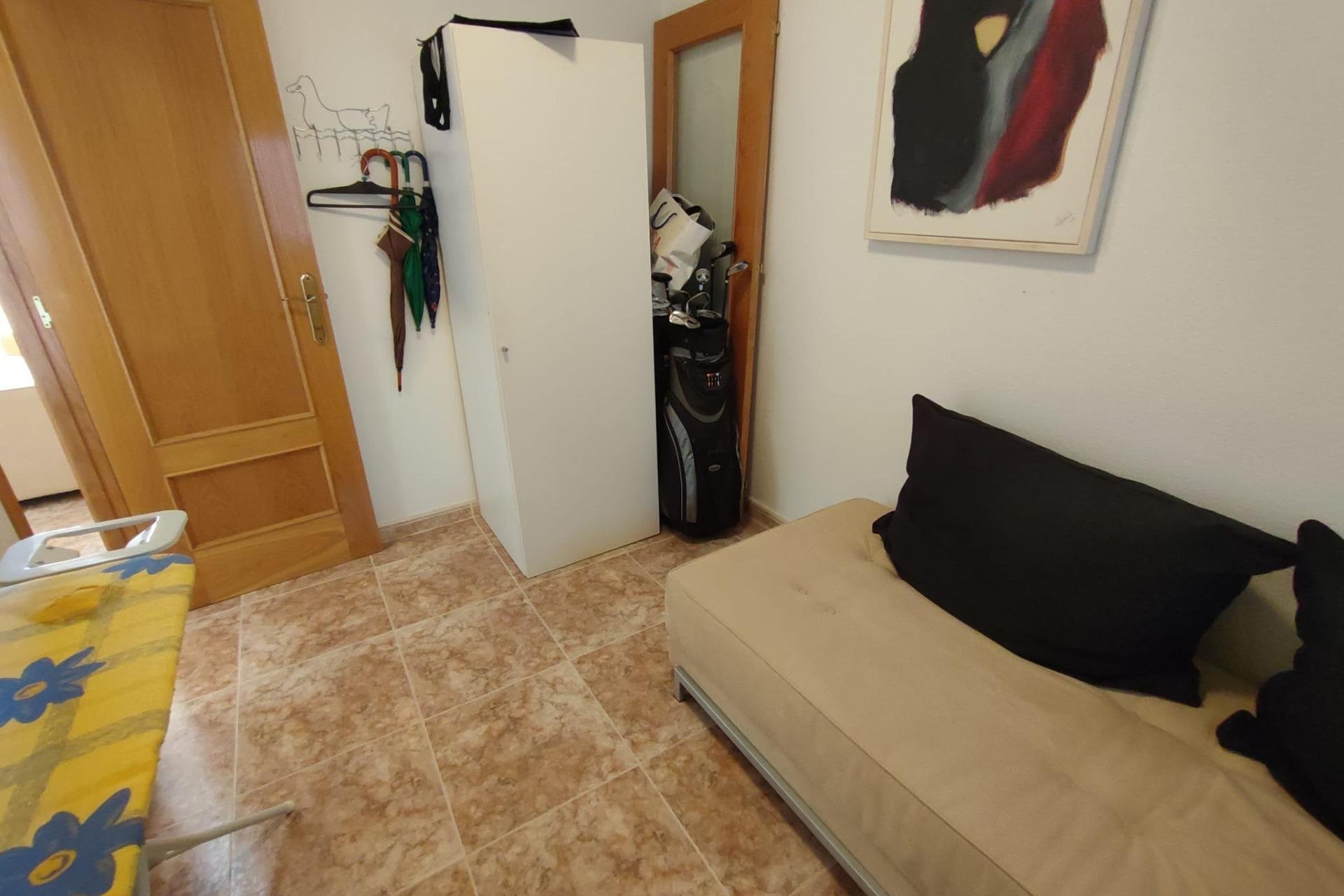 Resale - Apartment - Torrevieja - Playa del cura