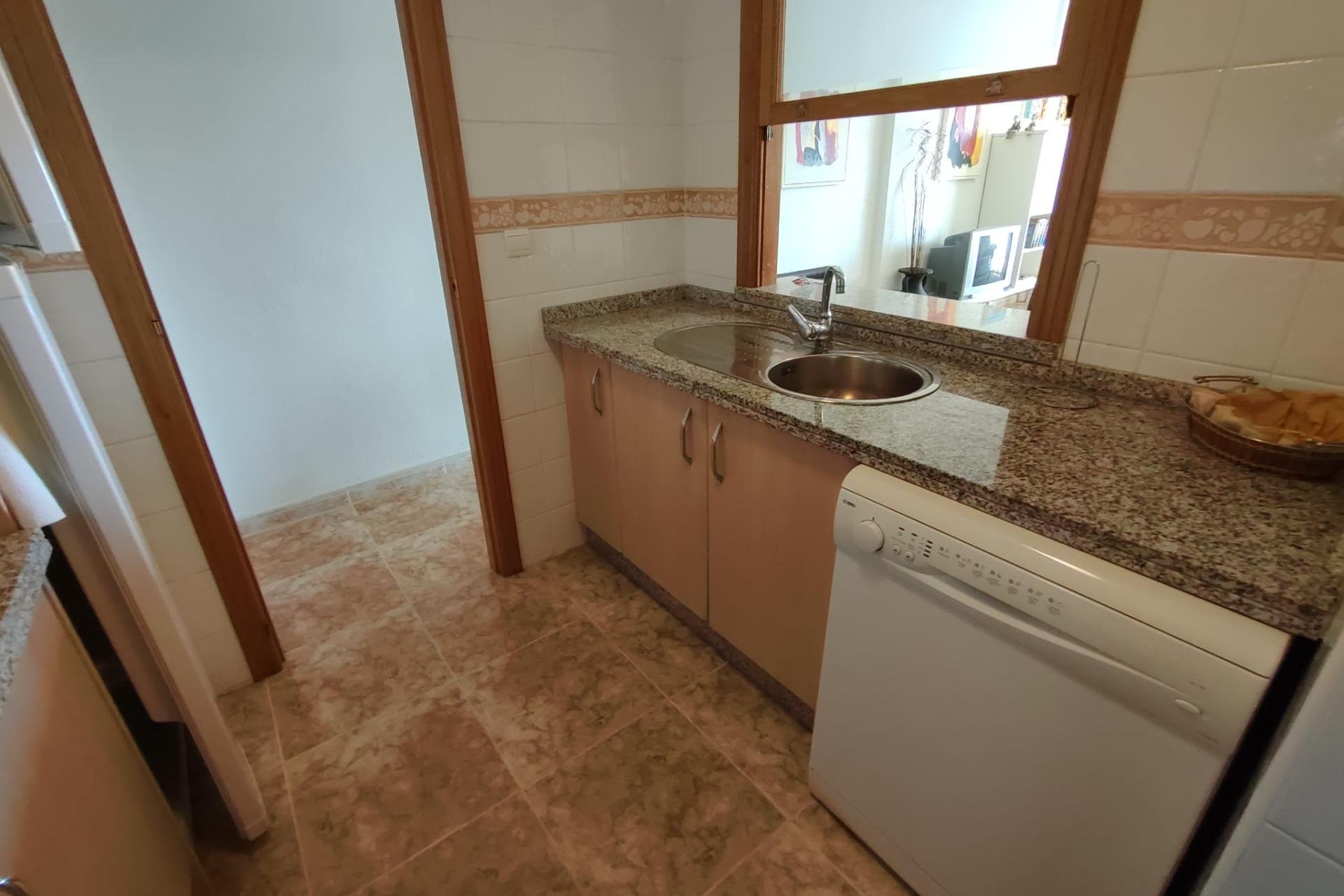 Resale - Apartment - Torrevieja - Playa del cura