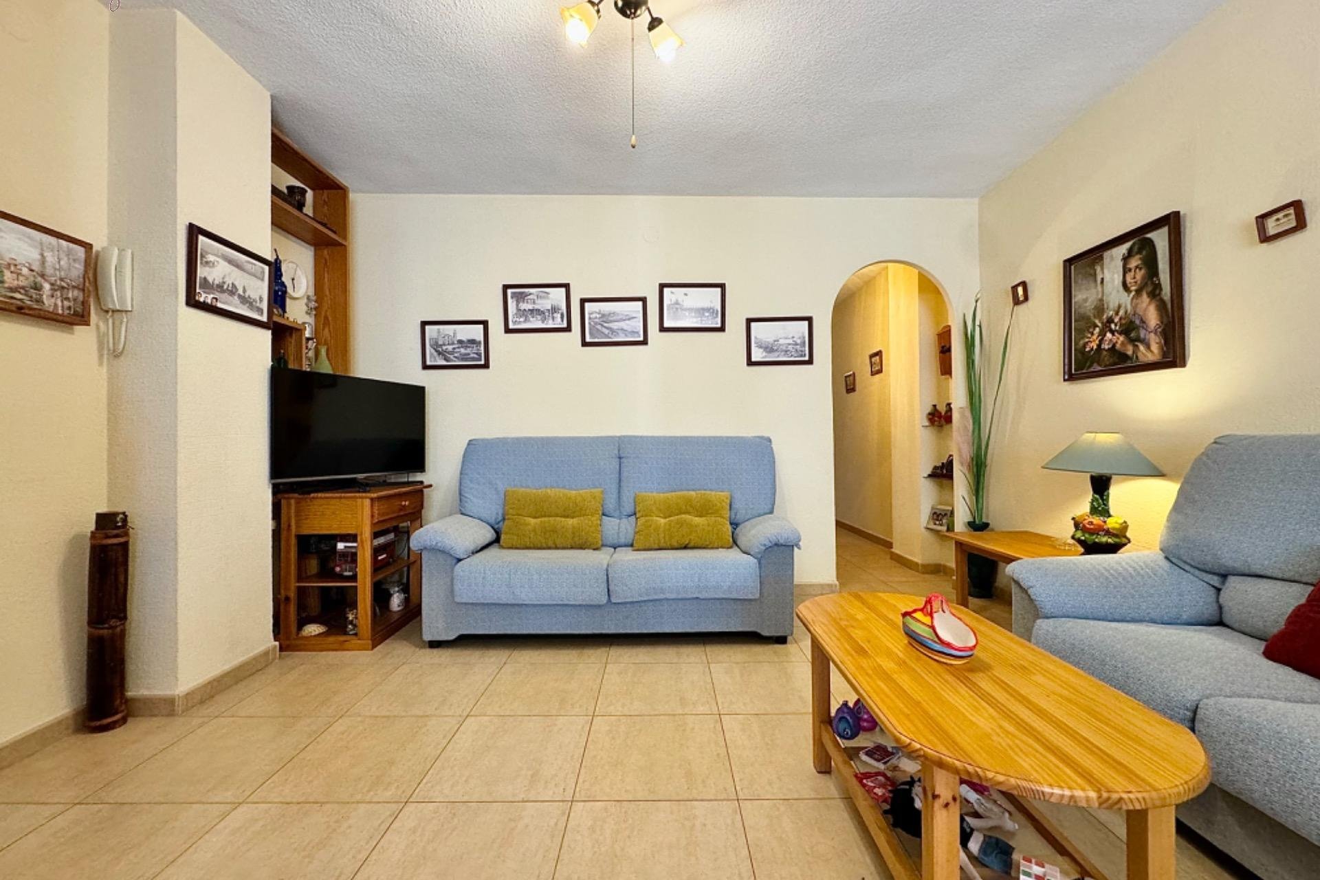 Resale - Apartment - Torrevieja - Playa del cura