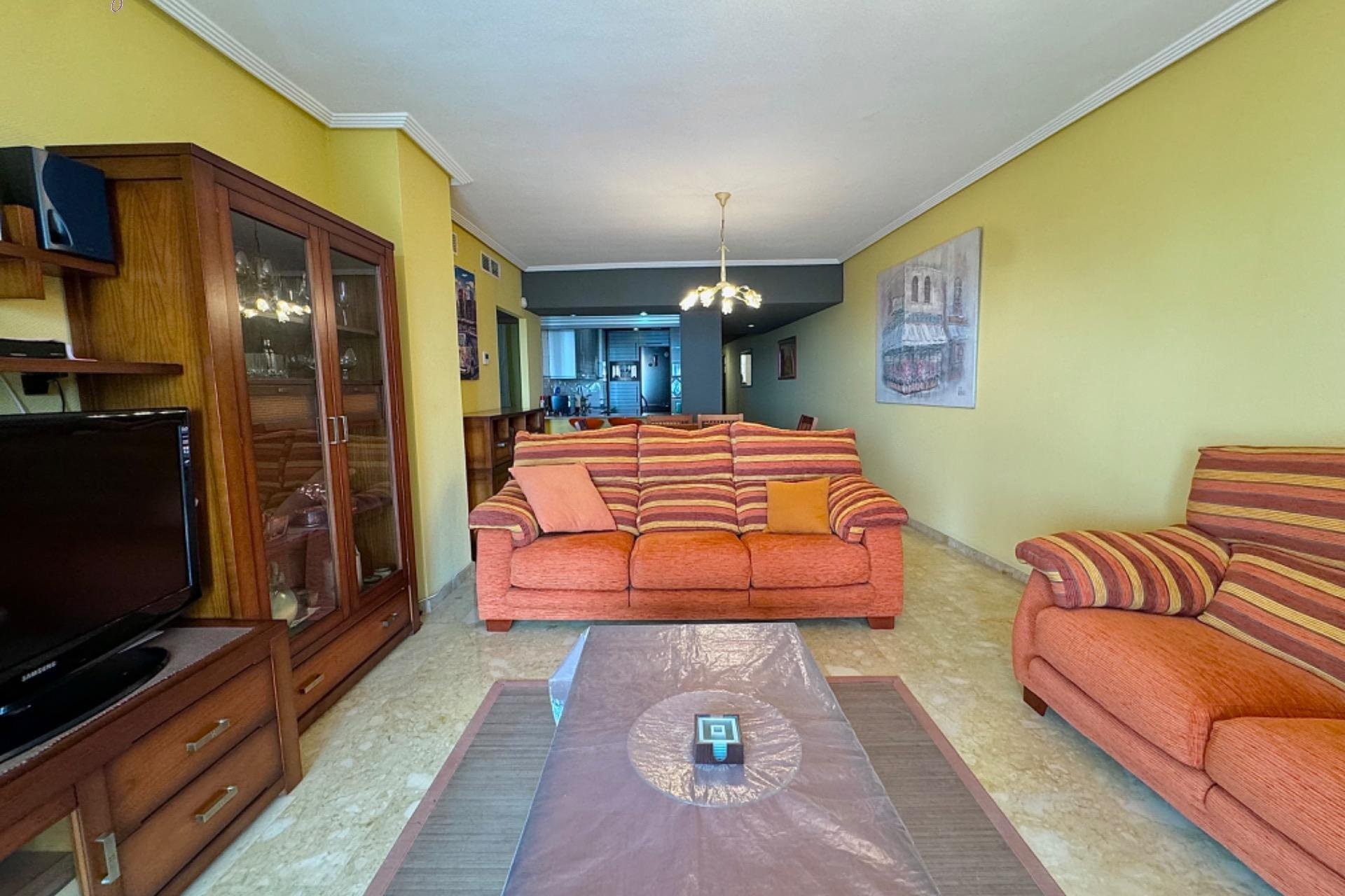 Resale - Apartment - Torrevieja - Playa del cura