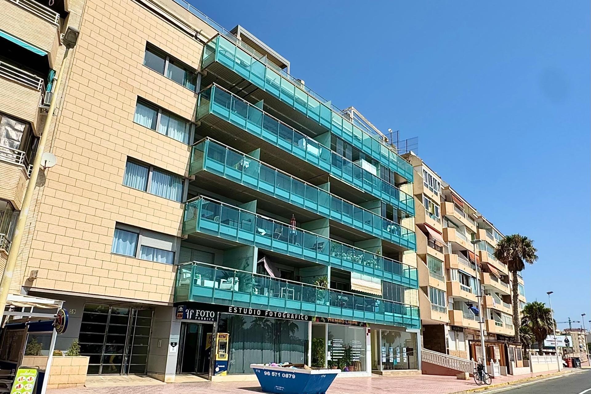 Resale - Apartment - Torrevieja - Playa del cura