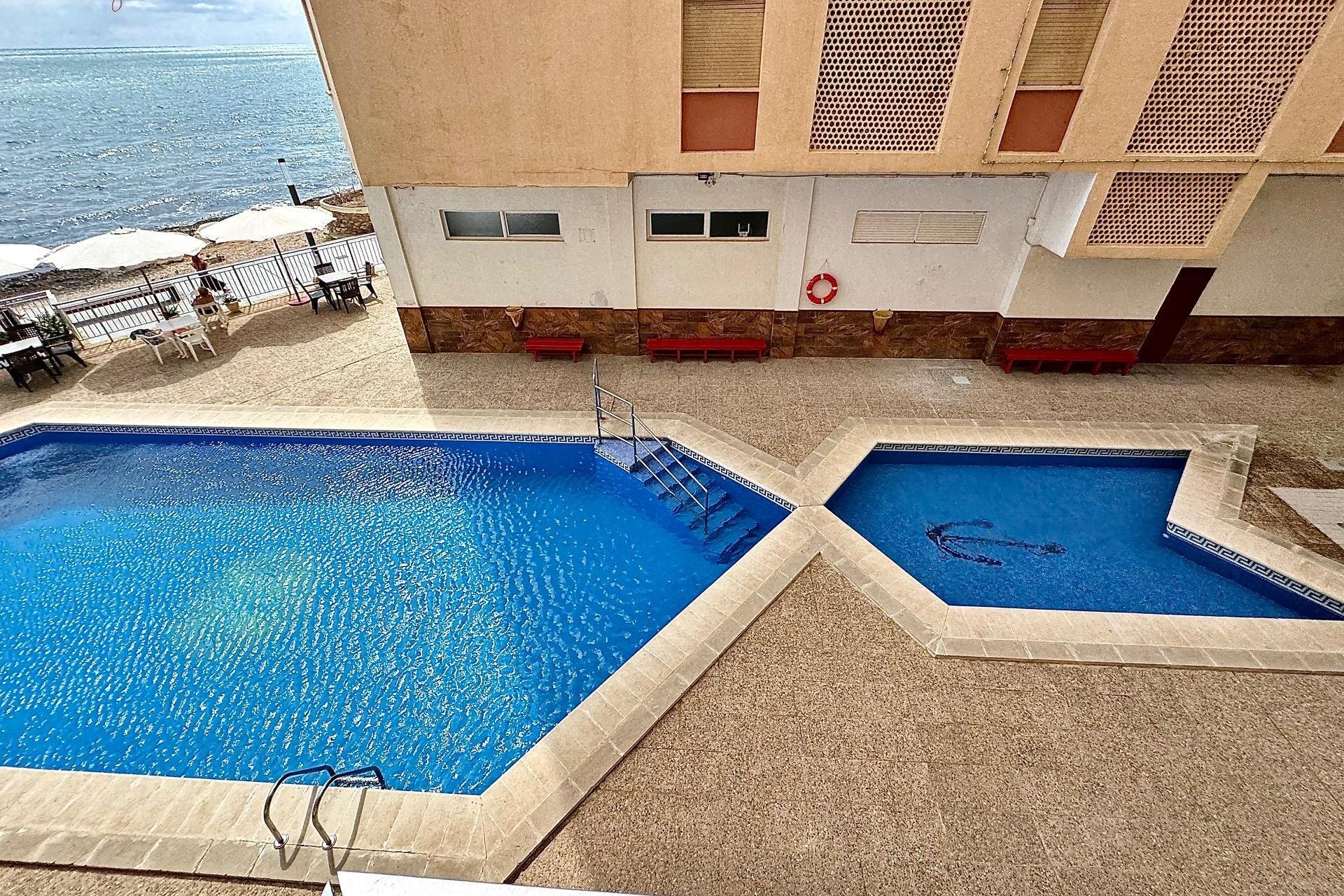 Resale - Apartment - Torrevieja - Playa del cura