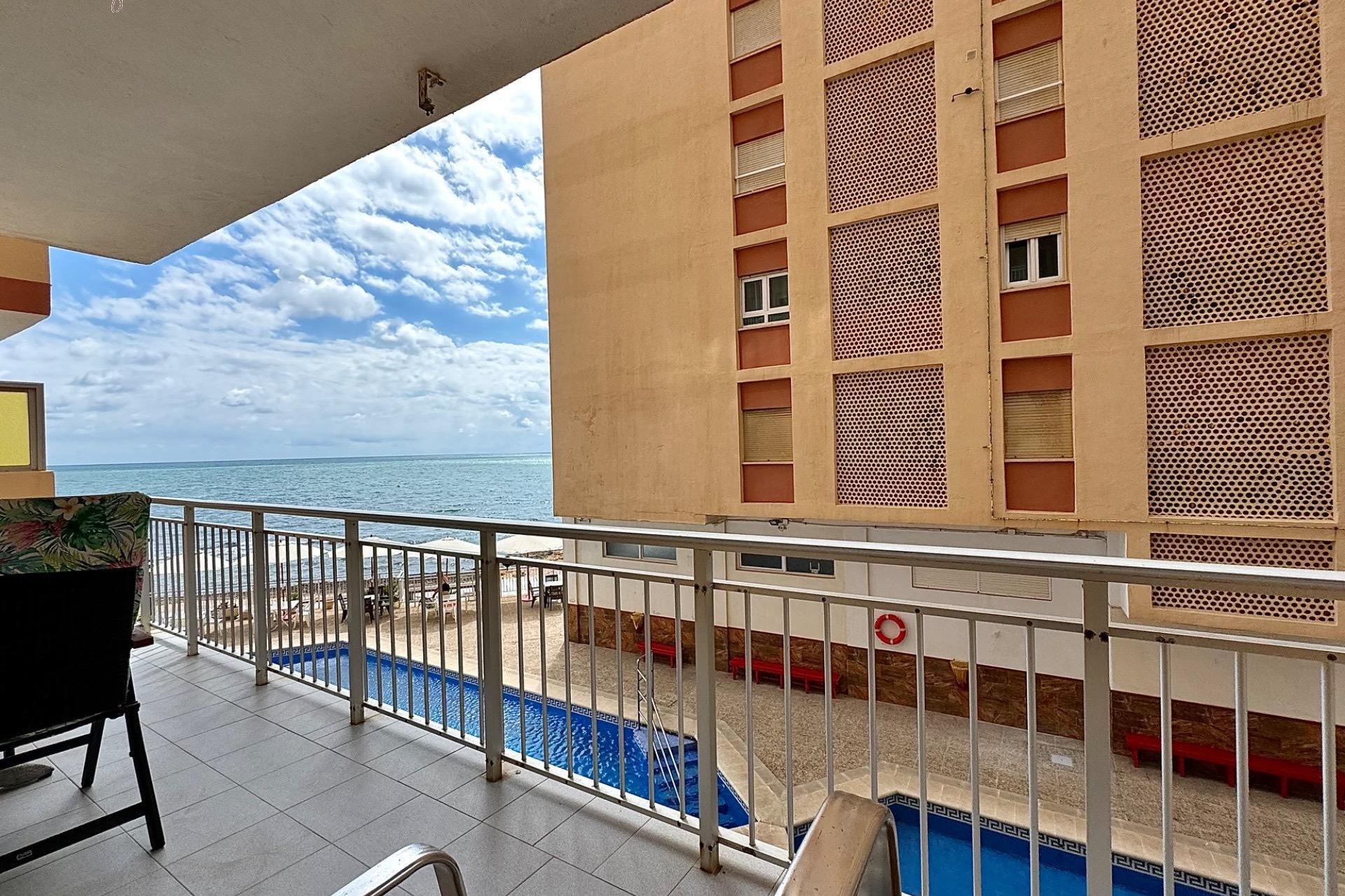 Resale - Apartment - Torrevieja - Playa del cura