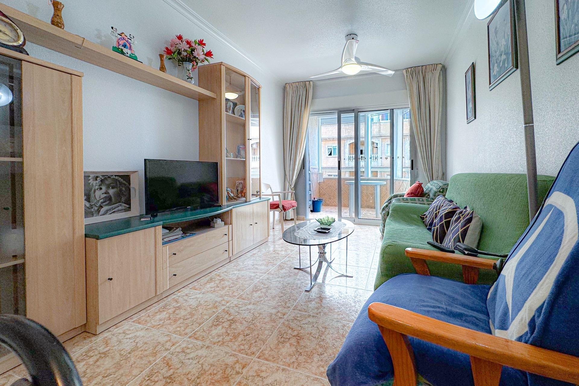 Resale - Apartment - Torrevieja - Playa del cura