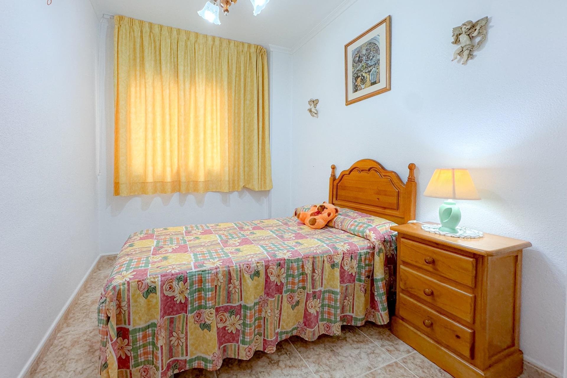 Resale - Apartment - Torrevieja - Playa del cura