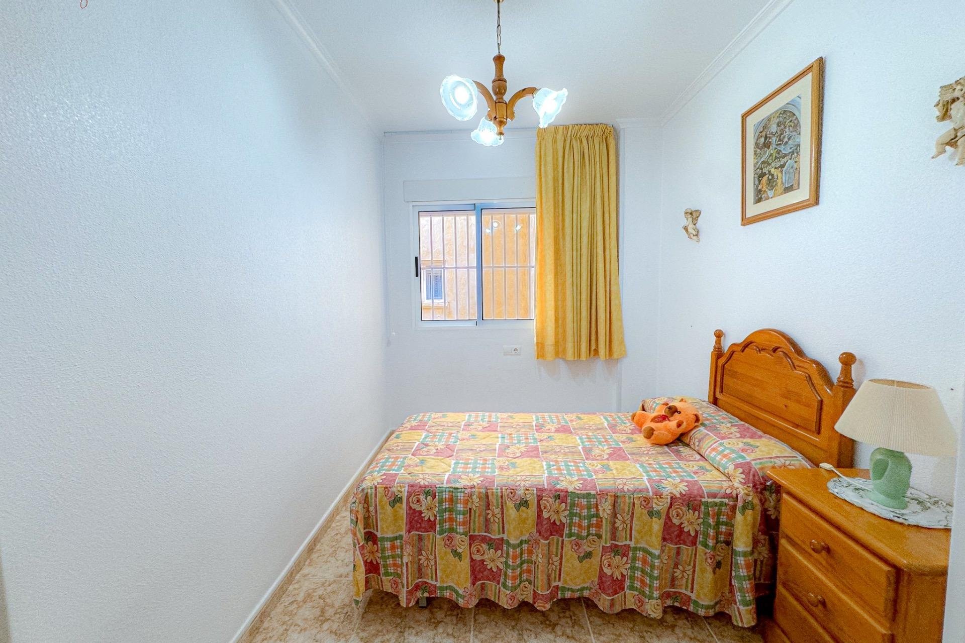 Resale - Apartment - Torrevieja - Playa del cura