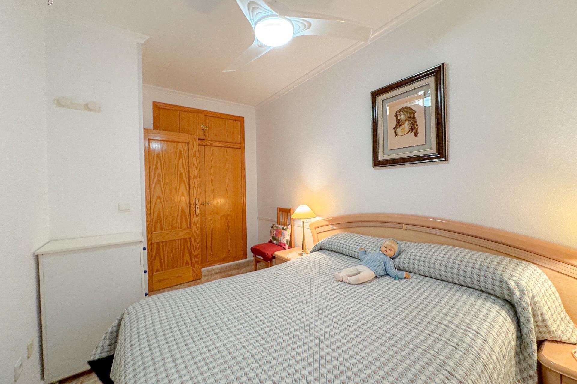 Resale - Apartment - Torrevieja - Playa del cura