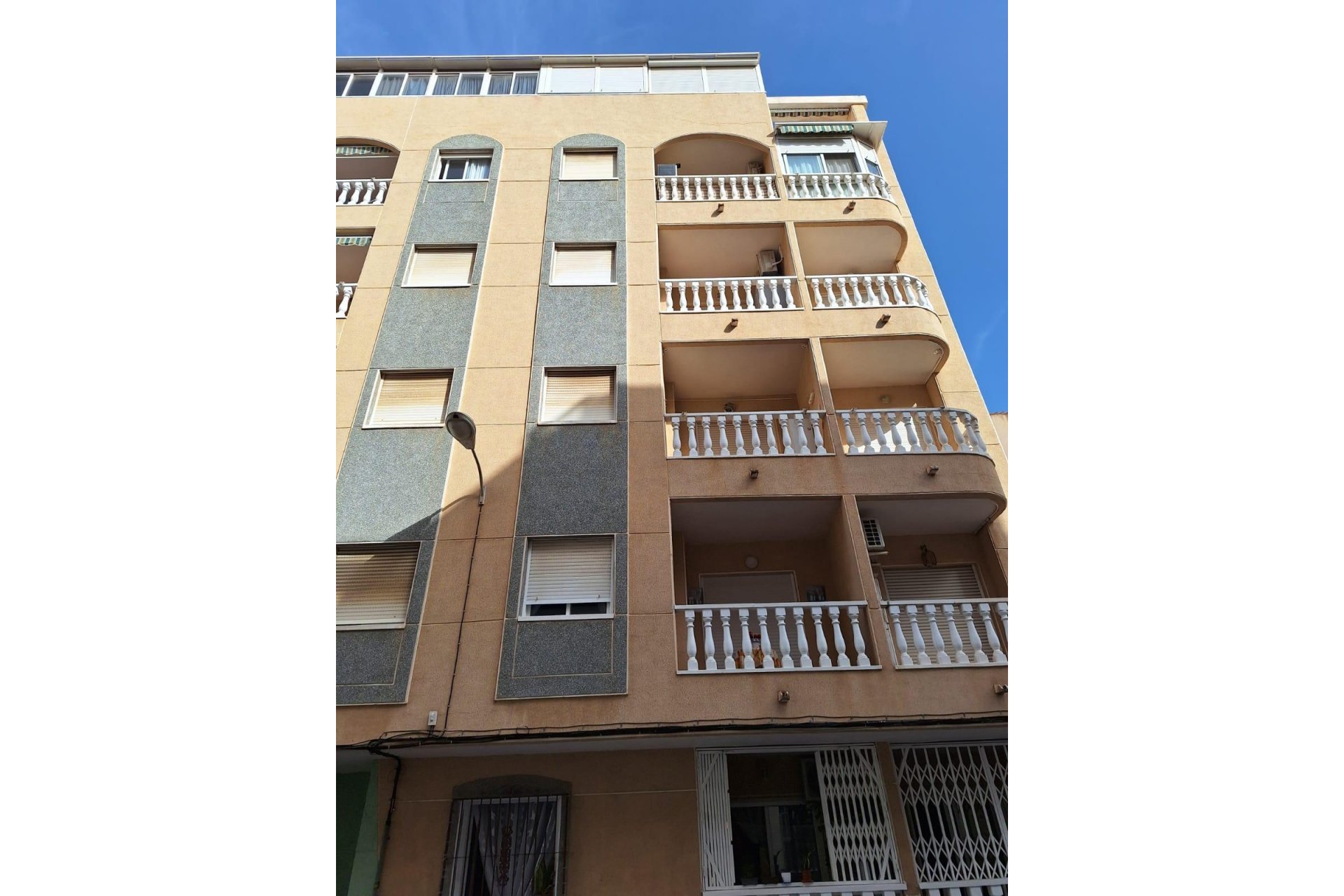 Resale - Apartment - Torrevieja - Playa del cura