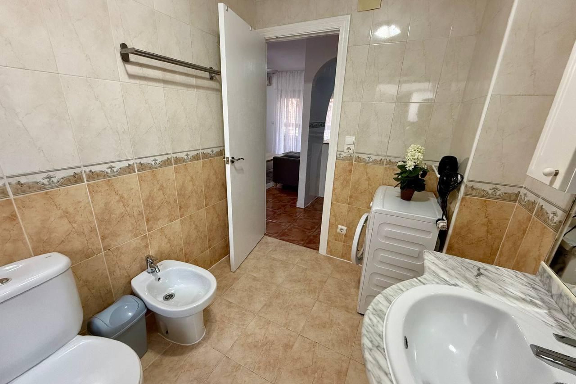 Resale - Apartment - Torrevieja - Playa del cura