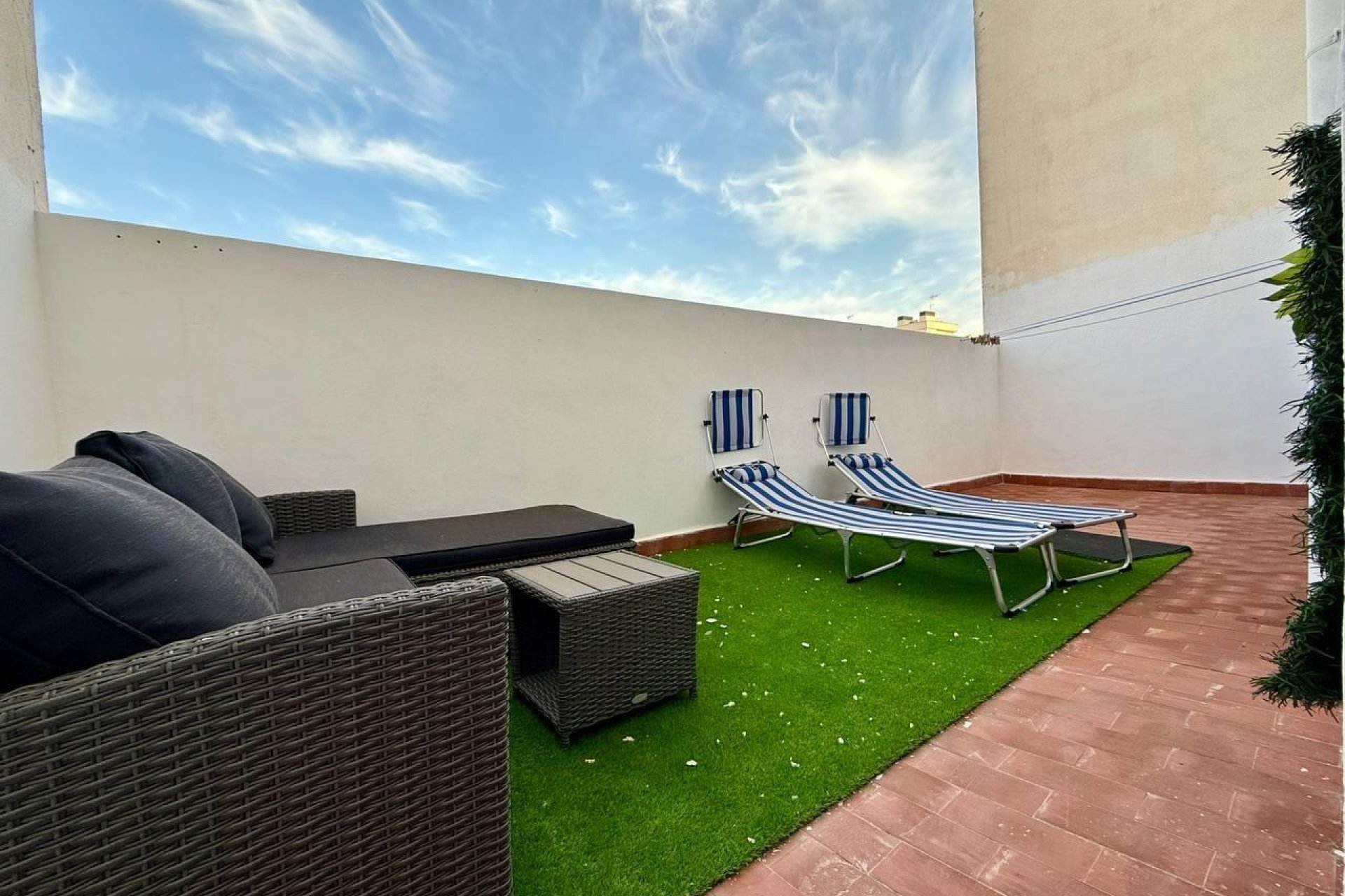 Resale - Apartment - Torrevieja - Playa del cura