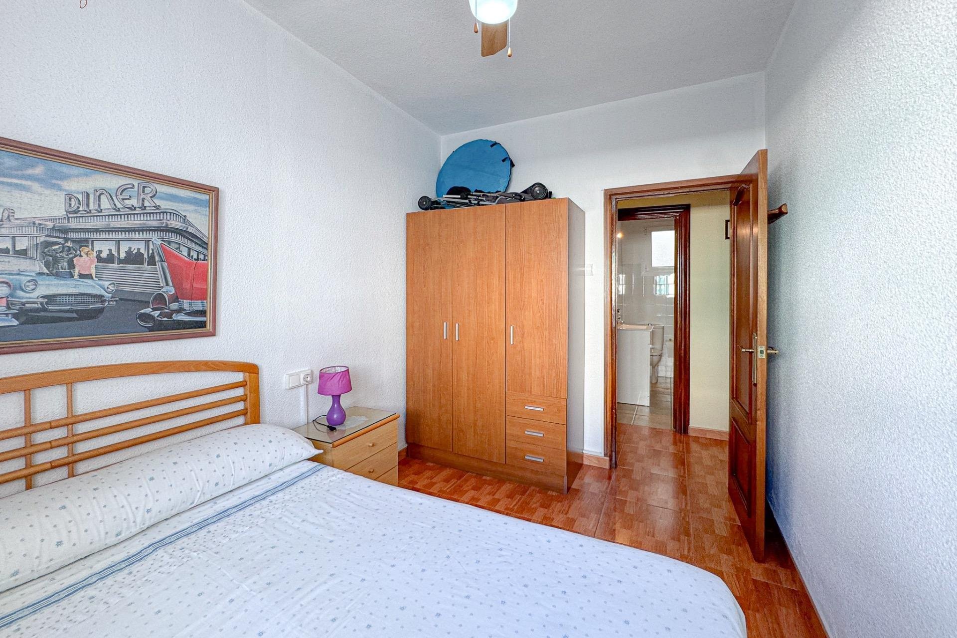 Resale - Apartment - Torrevieja - Playa del cura