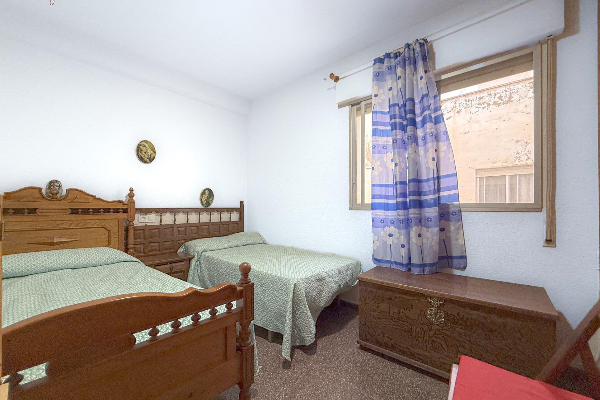 Resale - Apartment - Torrevieja - Playa del cura