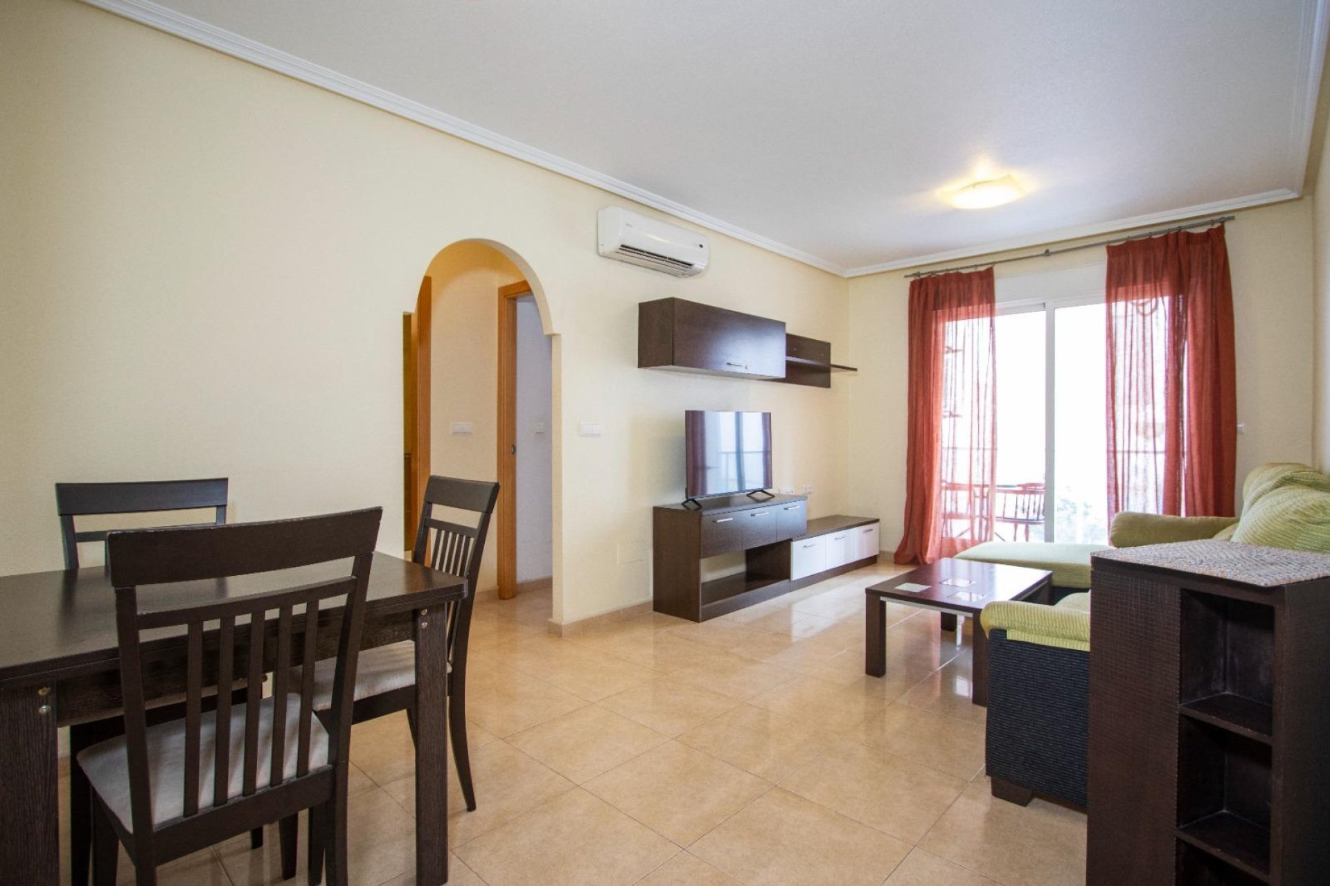 Resale - Apartment - Torrevieja - Playa del cura