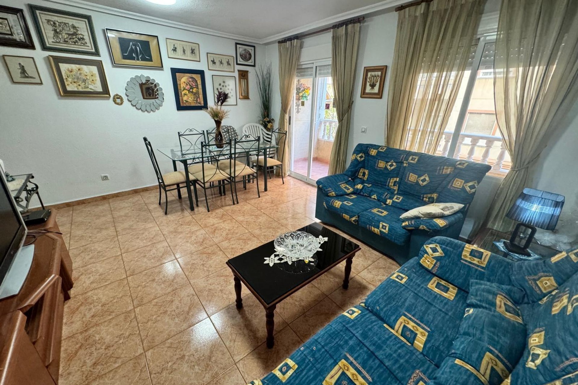 Resale - Apartment - Torrevieja - Playa del cura