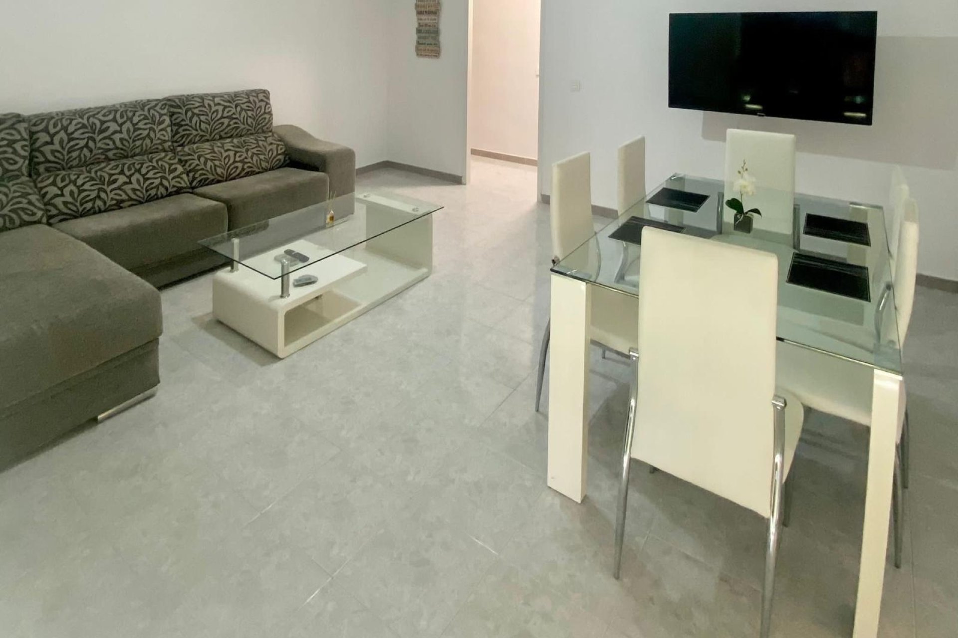 Resale - Apartment - Torrevieja - Playa del cura