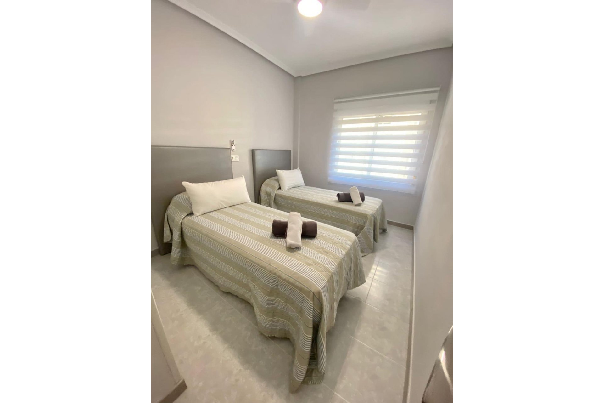 Resale - Apartment - Torrevieja - Playa del cura