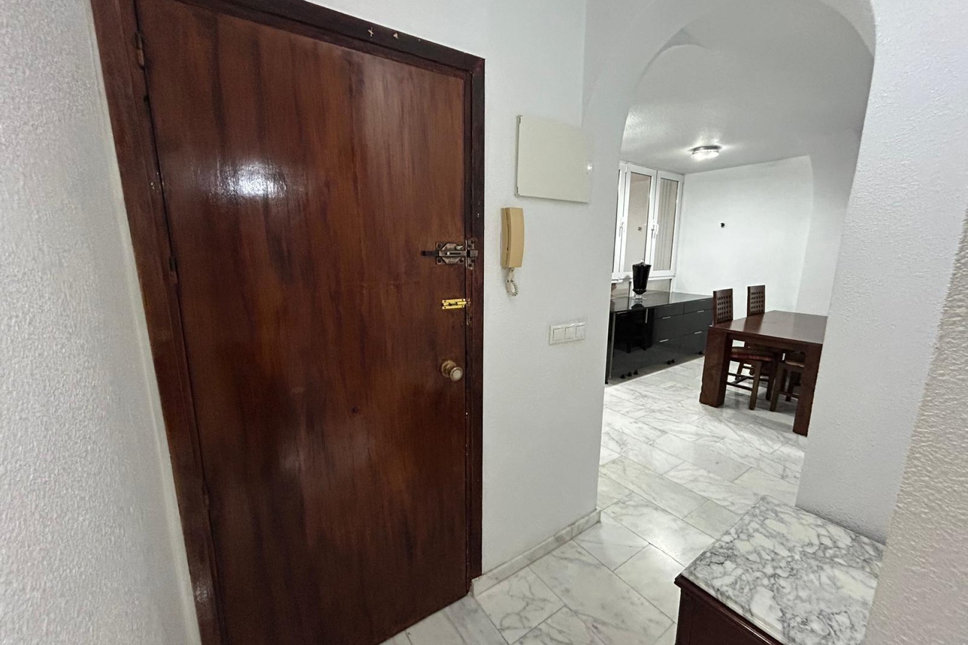 Resale - Apartment - Torrevieja - Playa del cura