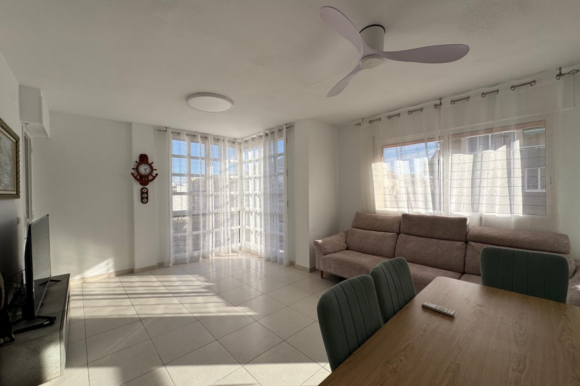 Resale - Apartment - Torrevieja - Playa del cura