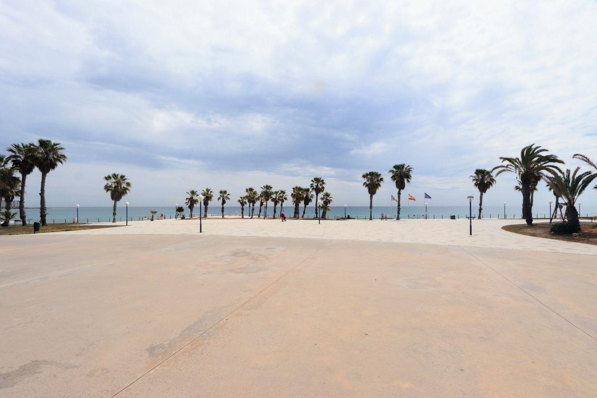 Resale - Apartment - Torrevieja - Playa Flamenca