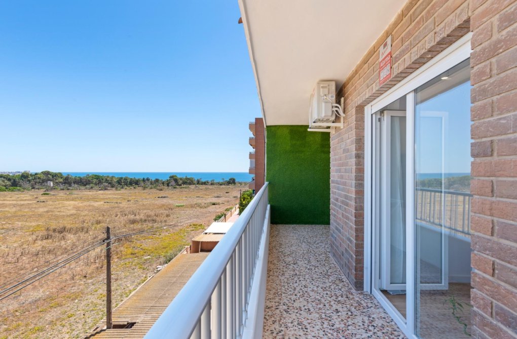 Resale - Apartment - Torrevieja - Punta prima