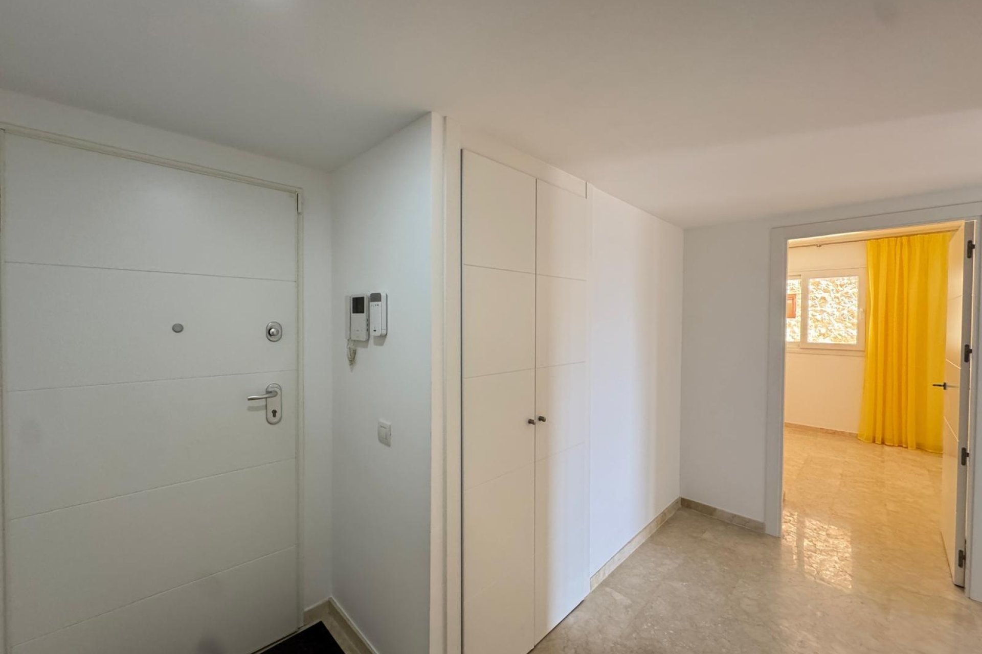 Resale - Apartment - Torrevieja - Punta prima