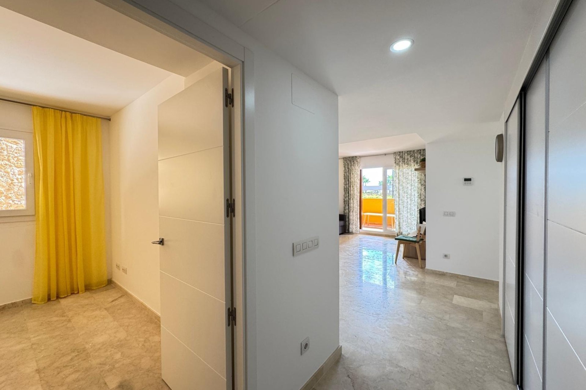 Resale - Apartment - Torrevieja - Punta prima