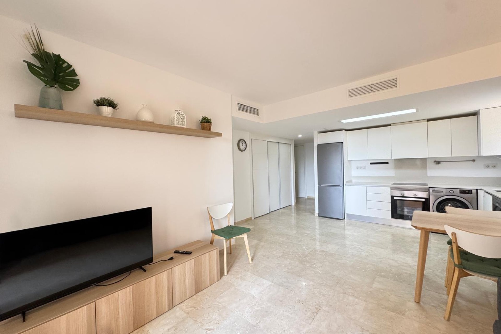 Resale - Apartment - Torrevieja - Punta prima