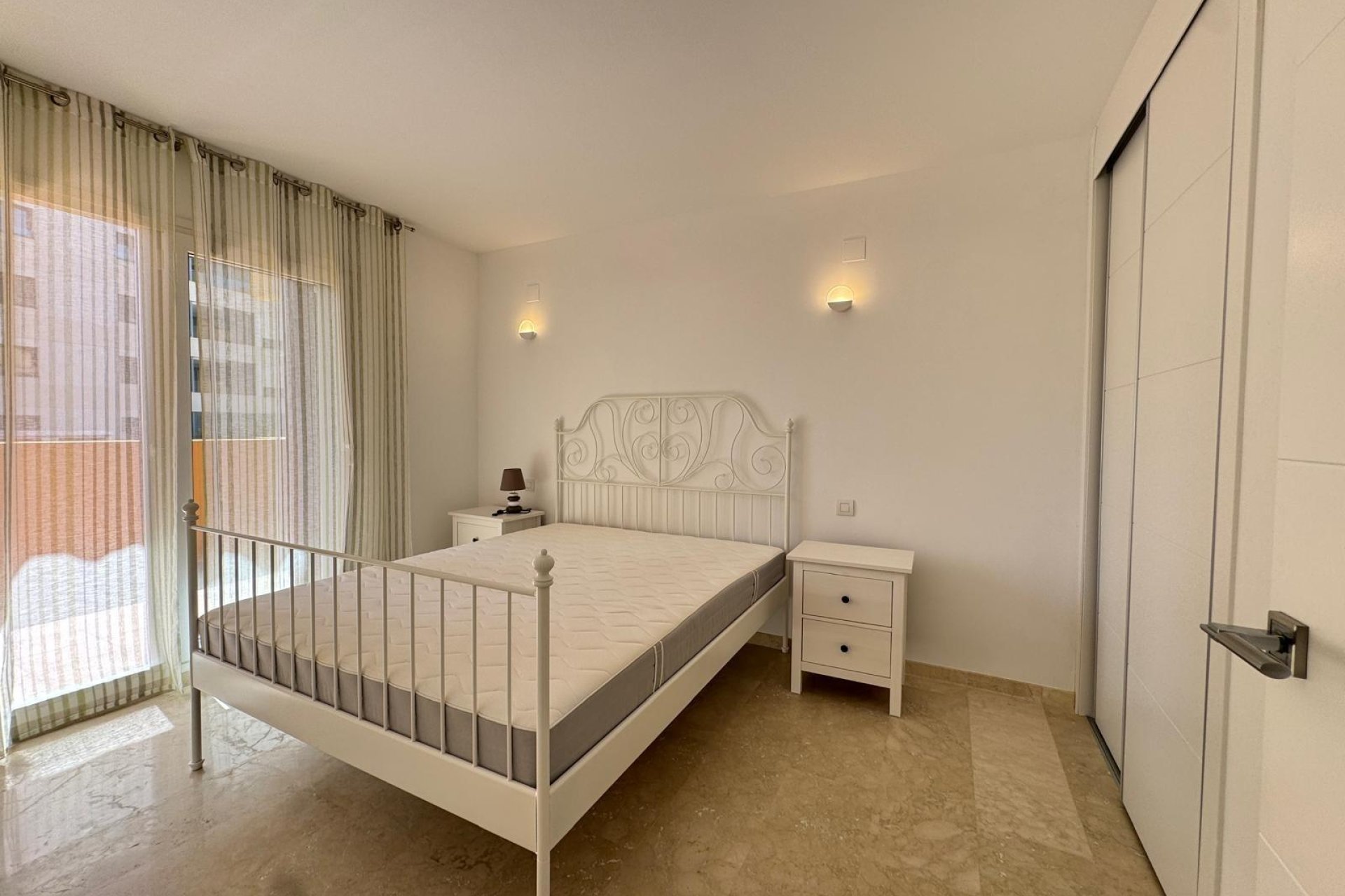 Resale - Apartment - Torrevieja - Punta prima