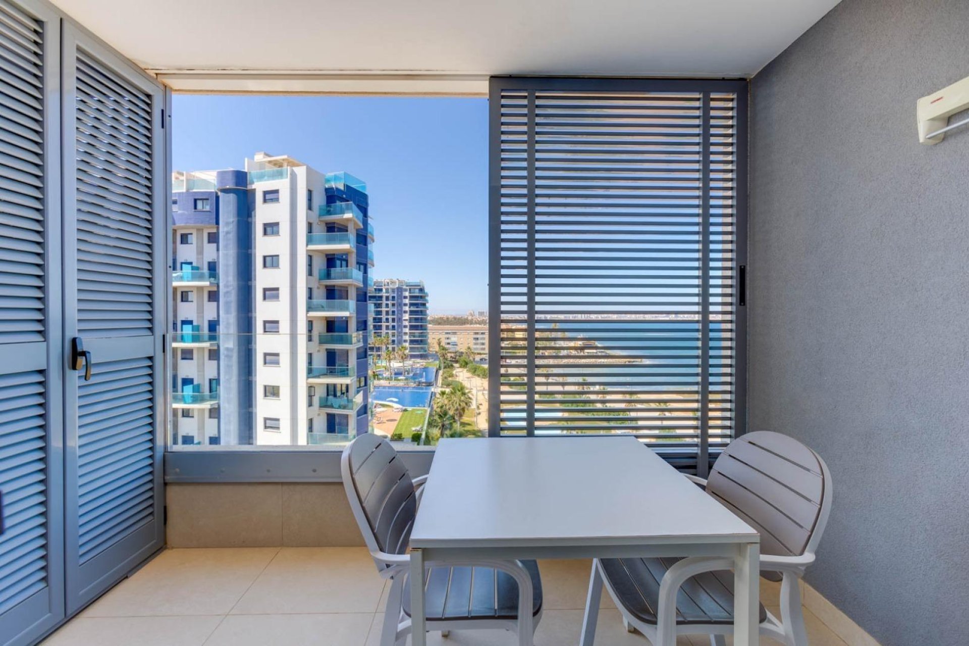 Resale - Apartment - Torrevieja - Punta prima