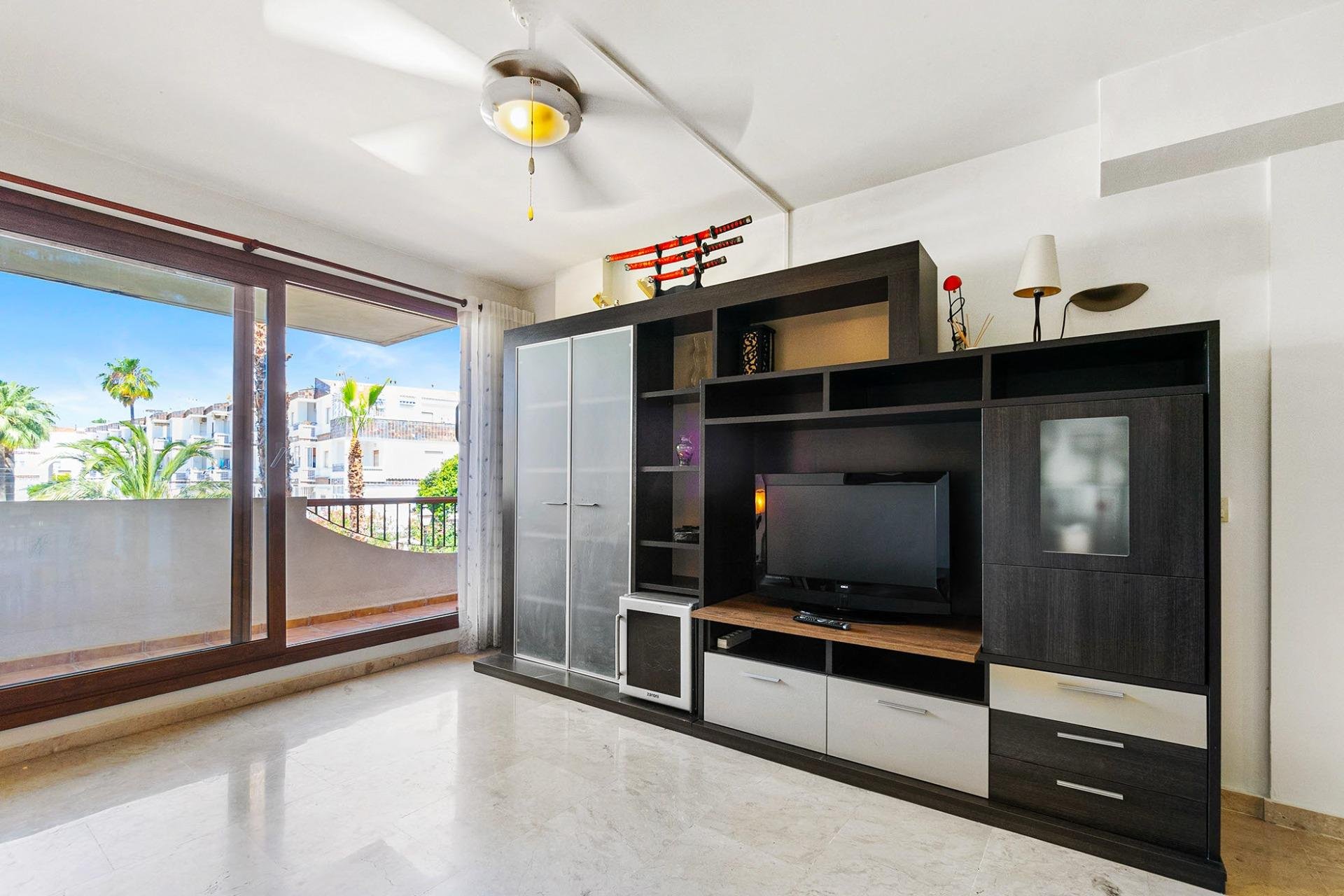 Resale - Apartment - Torrevieja - Punta prima