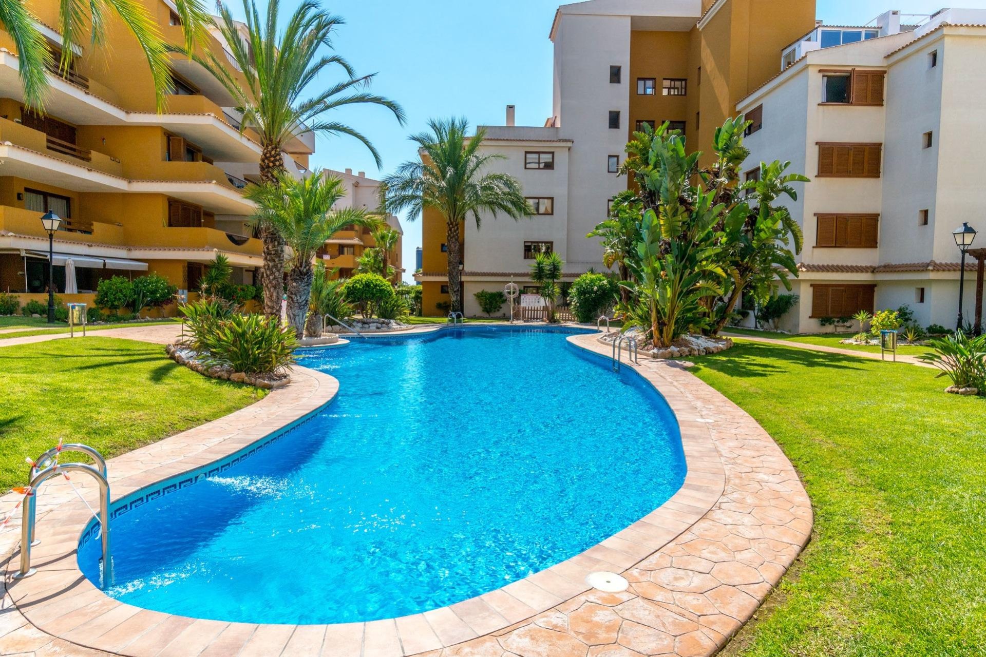 Resale - Apartment - Torrevieja - Punta prima