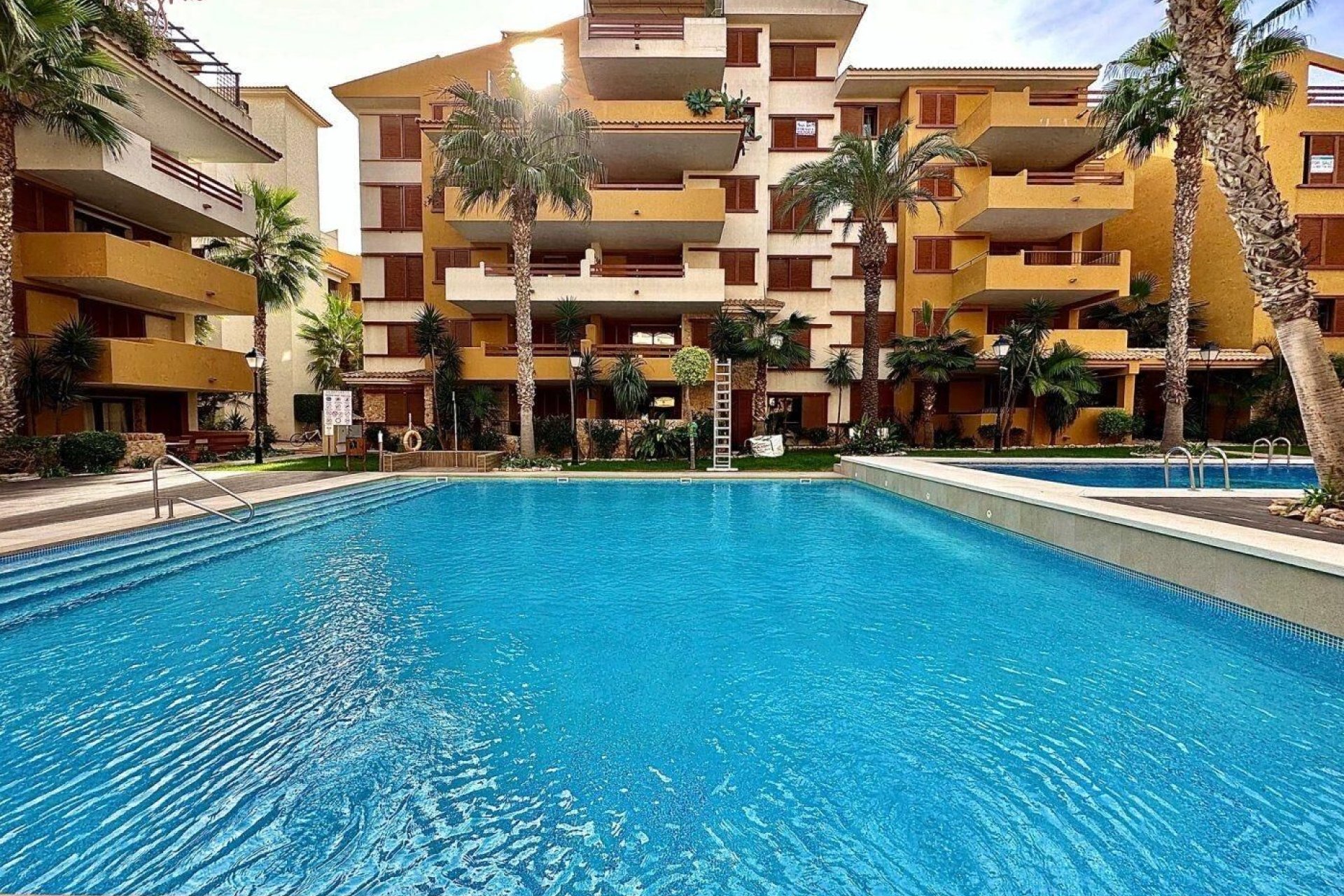 Resale - Apartment - Torrevieja - Punta prima