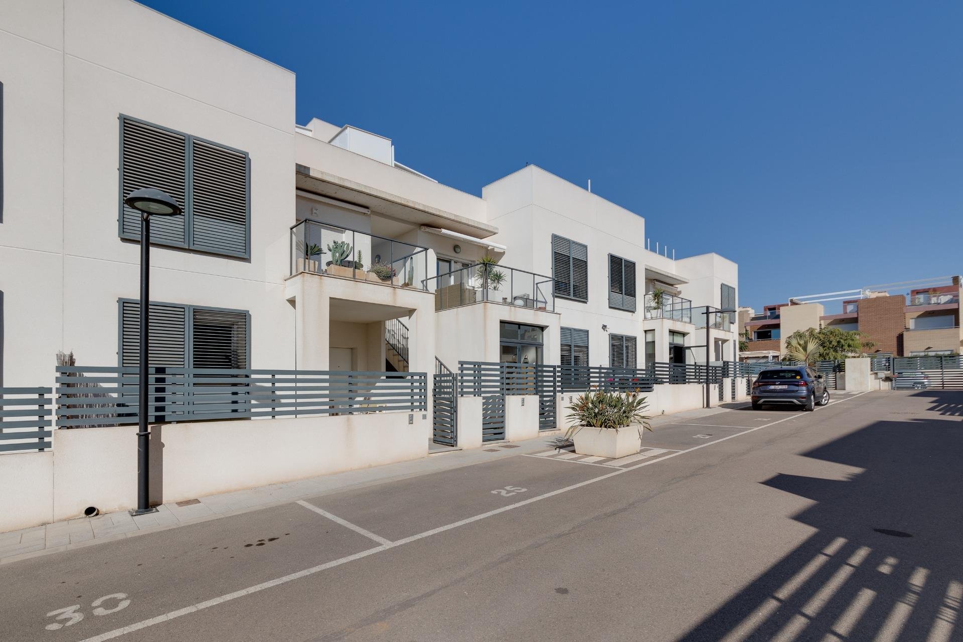 Resale - Apartment - Torrevieja - Sector 25