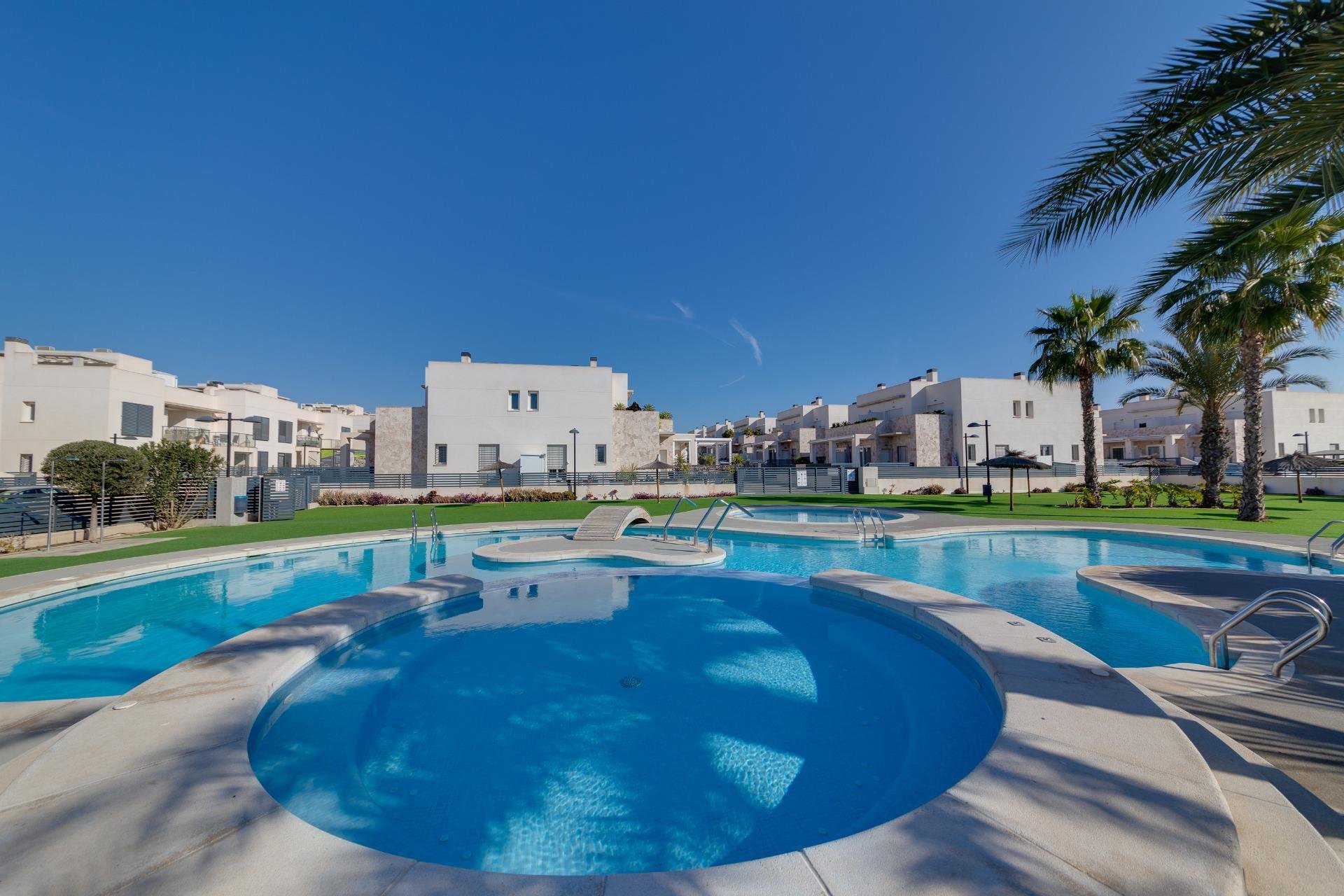 Resale - Apartment - Torrevieja - Sector 25