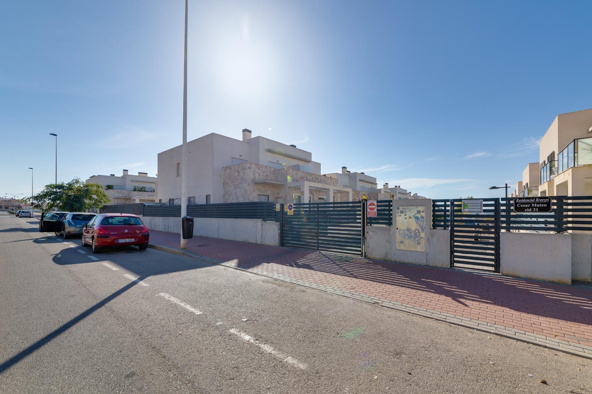 Resale - Apartment - Torrevieja - Sector 25