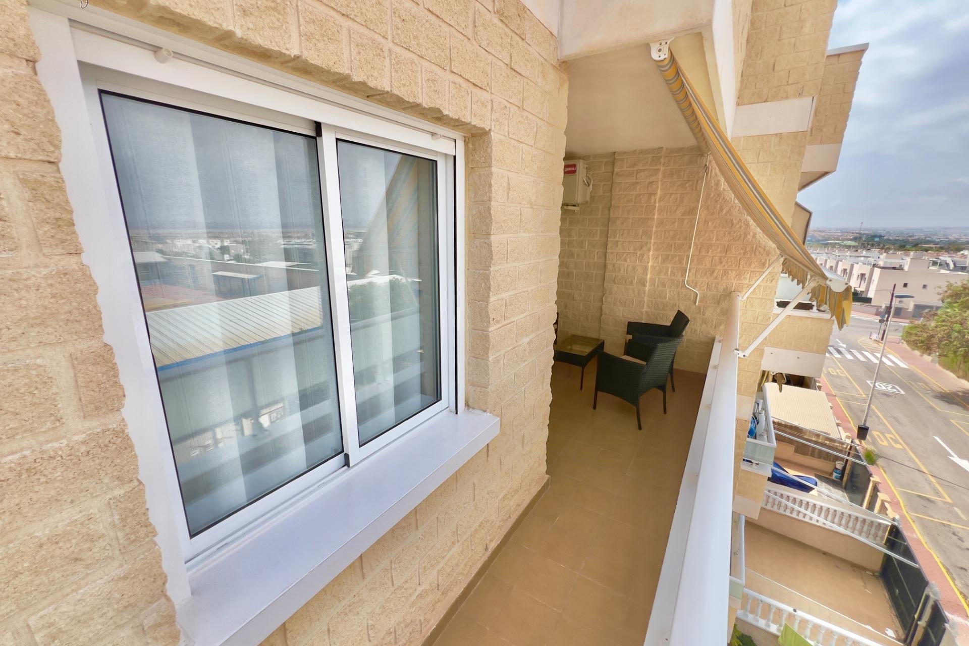 Resale - Apartment - Torrevieja - Sector 25