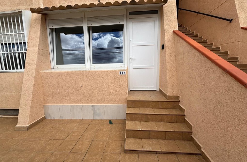 Resale - Apartment - Torrevieja - Torreblanca