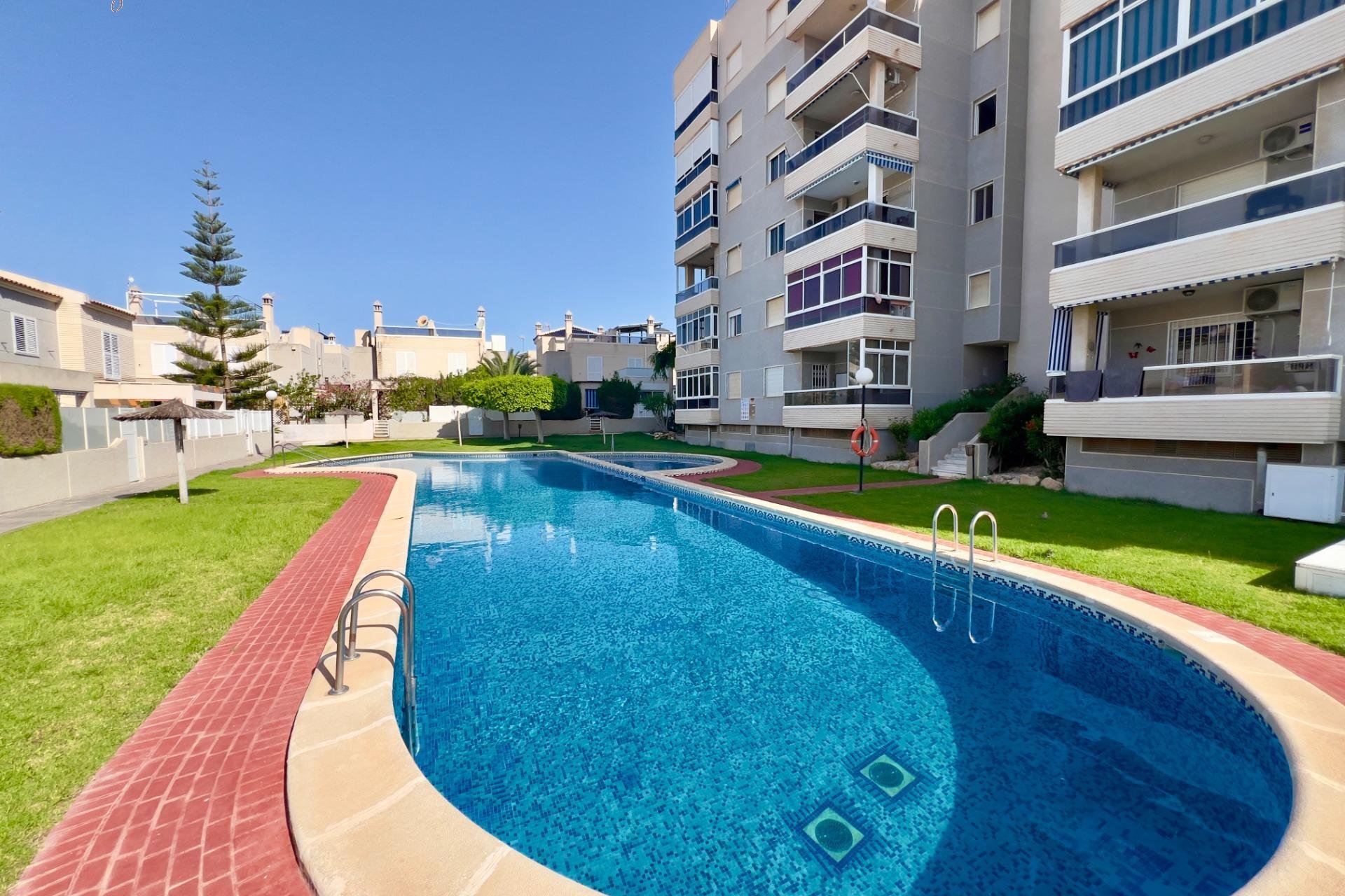 Resale - Apartment - Torrevieja - Torreblanca