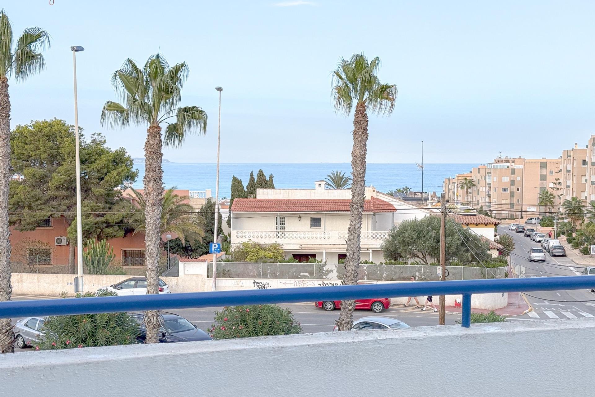 Resale - Apartment - Torrevieja - Torreblanca