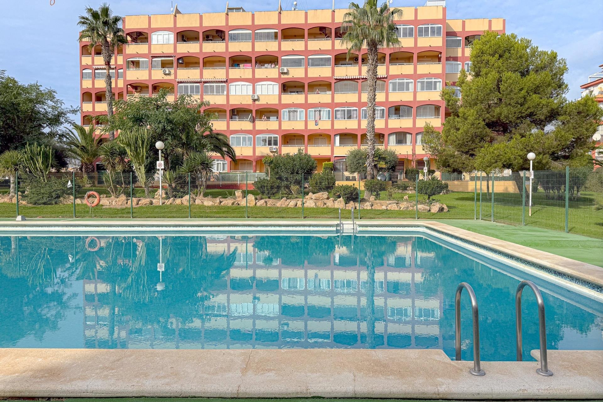 Resale - Apartment - Torrevieja - Torreblanca