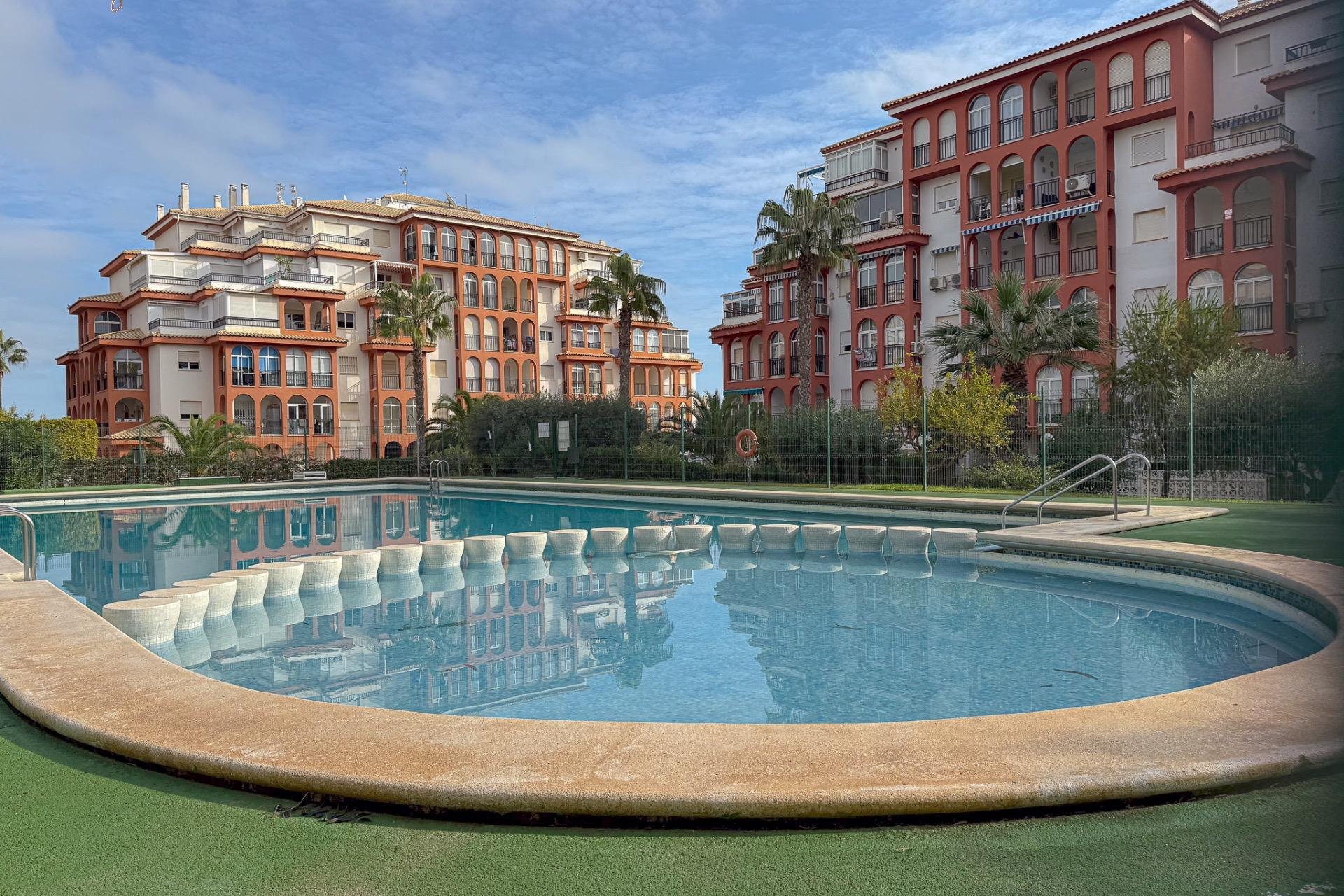 Resale - Apartment - Torrevieja - Torreblanca