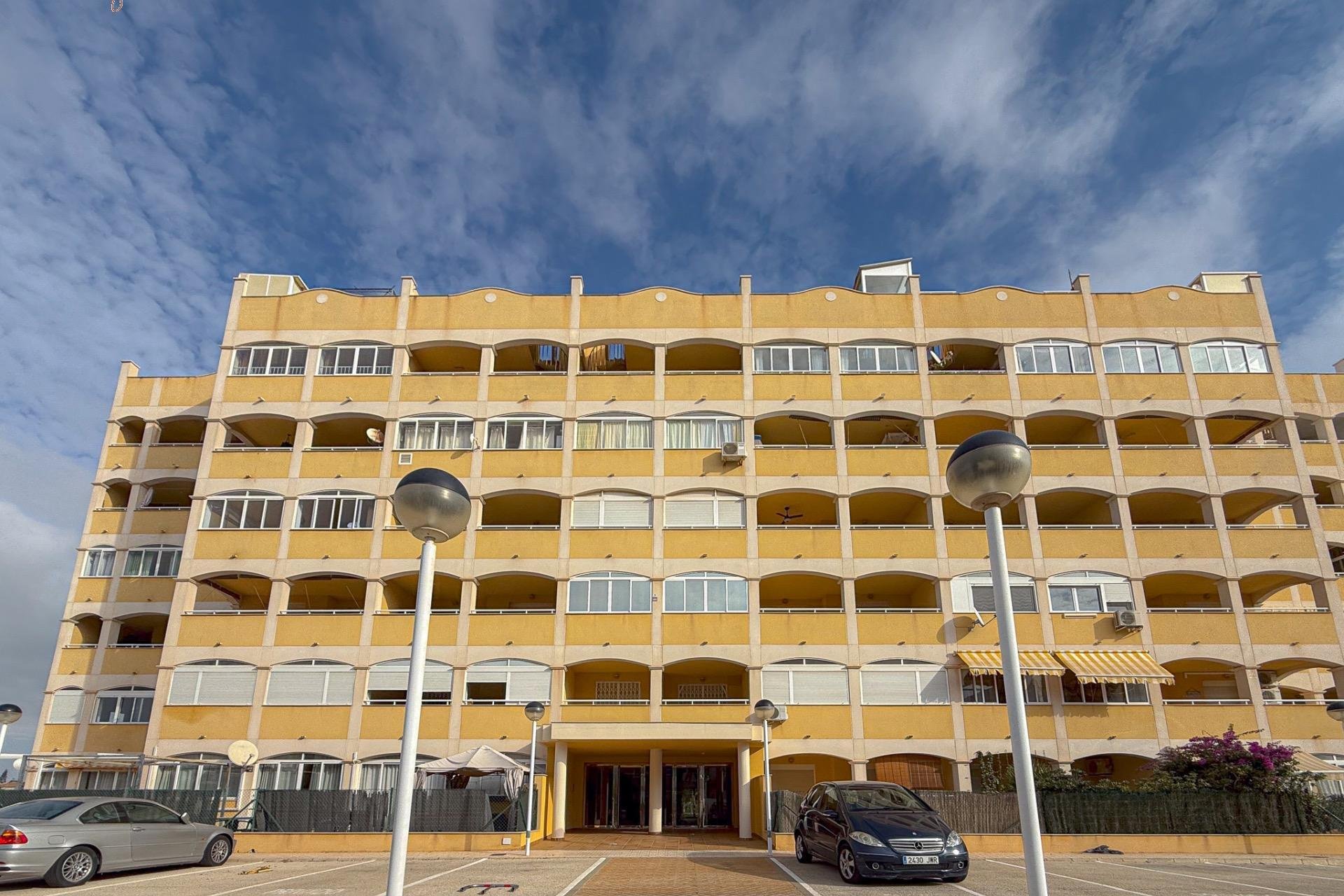 Resale - Apartment - Torrevieja - Torreblanca