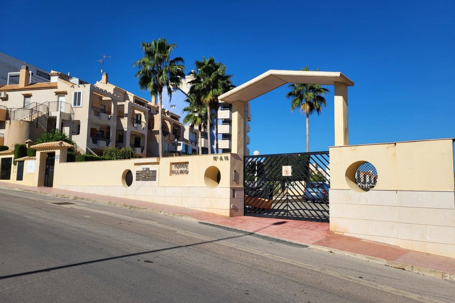 Resale - Apartment - Torrevieja - Torreblanca