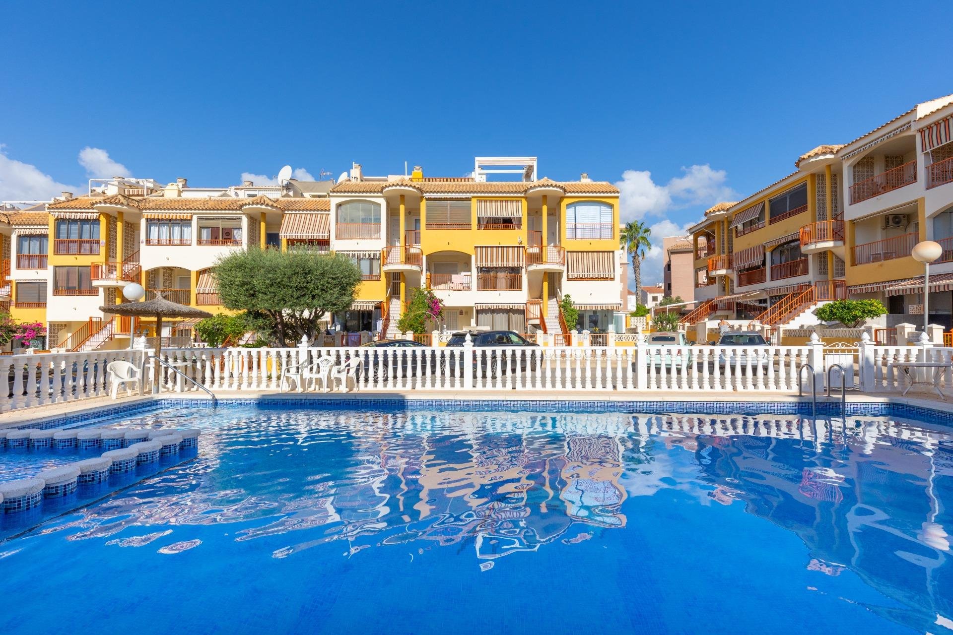 Resale - Apartment - Torrevieja - Torreblanca