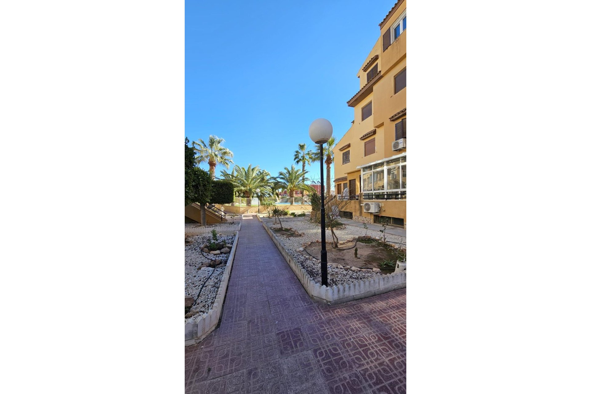 Resale - Apartment - Torrevieja - Torreblanca