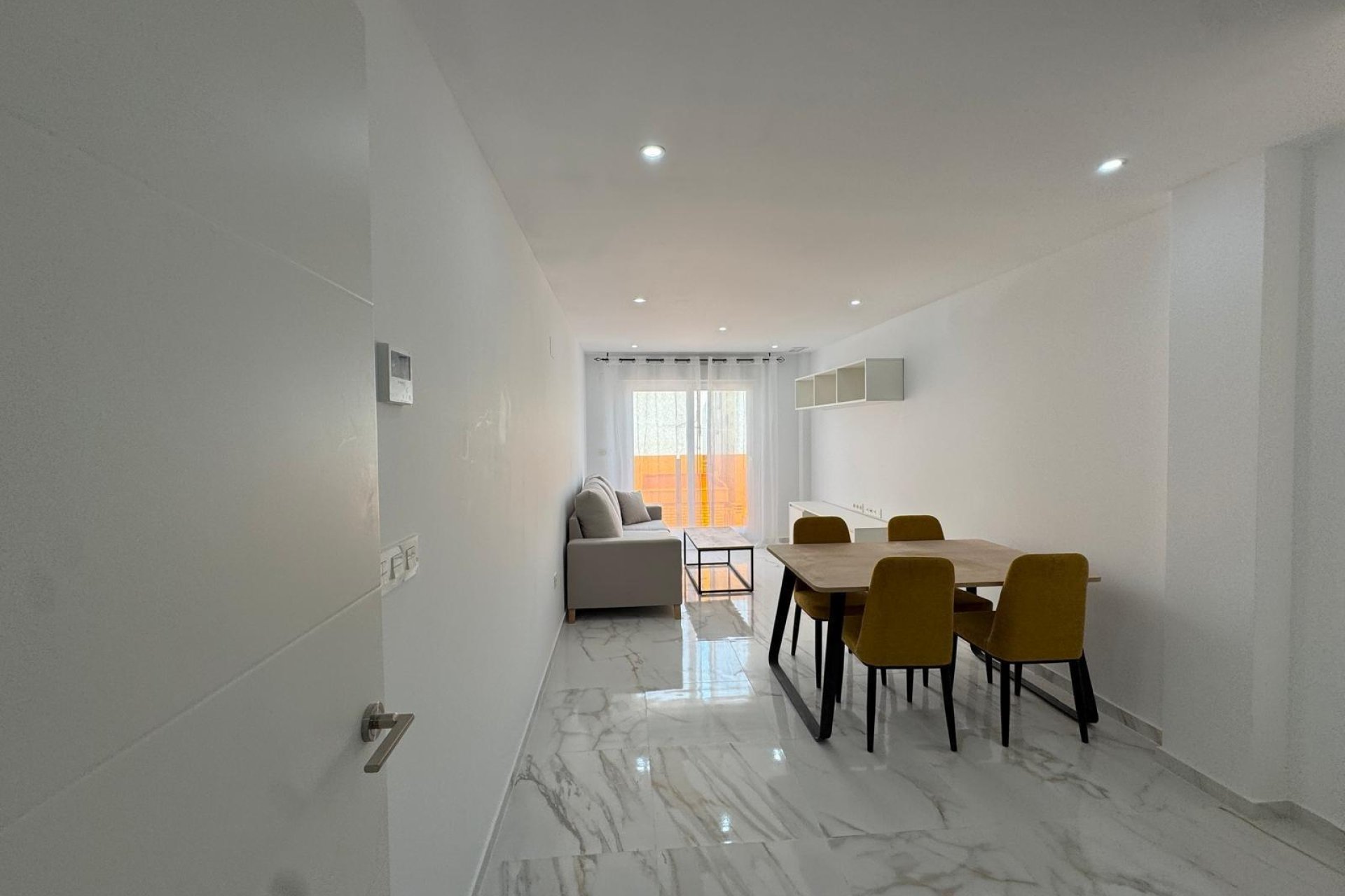 Resale - Apartment - Torrevieja - torrevieja