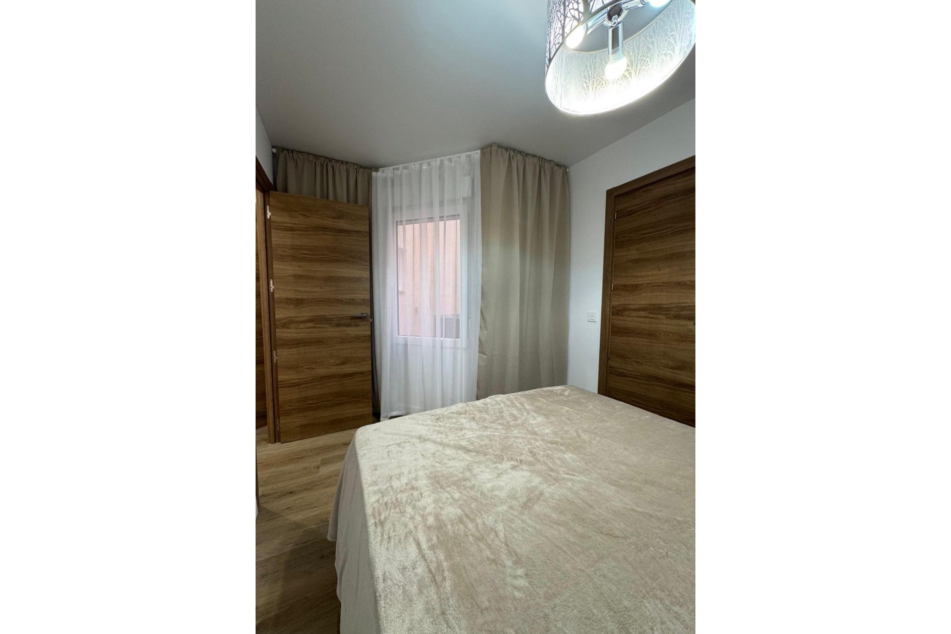 Resale - Apartment - Torrevieja - torrevieja