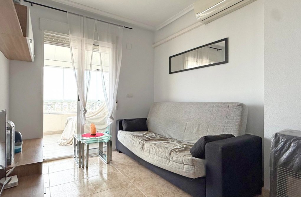 Resale - Apartment - Torrevieja